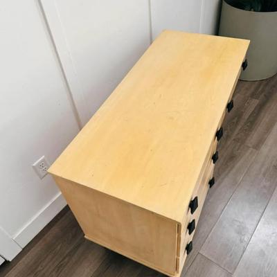 Vintage Mid Century 1950’s 4-Drawer Writing Desk w/Black Round Conical Hardware & Hairpin Legs