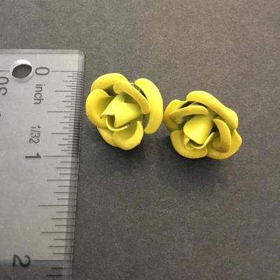 Vintage metal enamel, rose, flower, stud, earrings