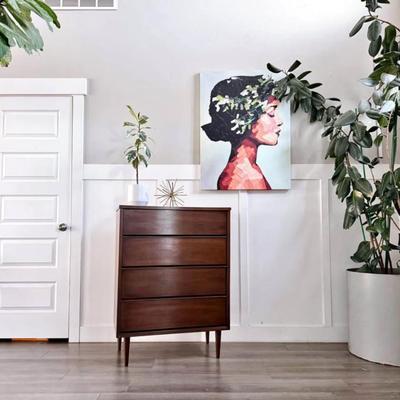 Vintage Mid Century 4-Drawer Walnut Highboy Dresser w/Tapered Legs