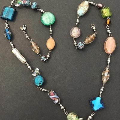 Beautiful premier design art glass style beaded necklace