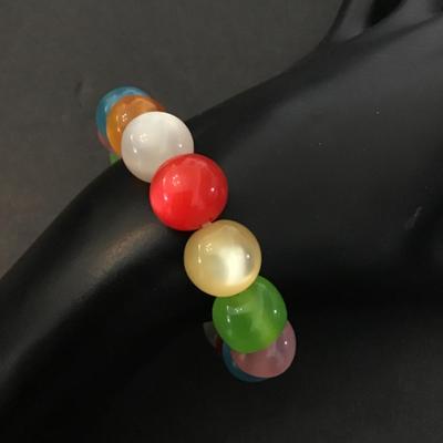 Beautiful vintage multicolor moon glow bead stretch bracelet