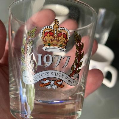 Royal Family Wedding/ Jubilee Glasses/ Mugs Wedgwood Royal Worcester +++