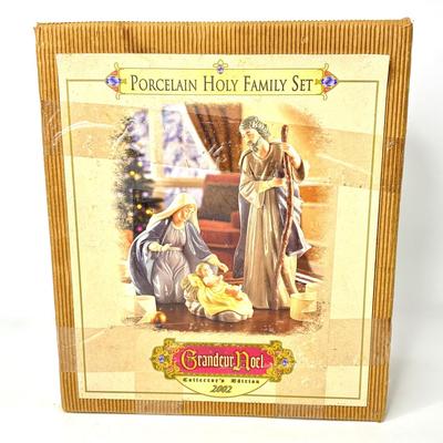 Grandeur Noel 3 Piece Nativity Scene