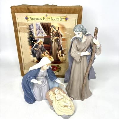 Grandeur Noel 3 Piece Nativity Scene