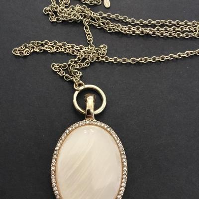 Beautiful vintage premier, design, toggle necklace