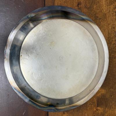 Meriden Silverplate Co. 10.5" Quadruple Silverplate Round Tray