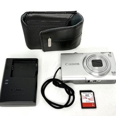 Digital Camera Bundle - Canon and Casio Cameras Plus Card Reader