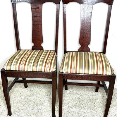 Set of 2 Solid Wood Striped Chairs