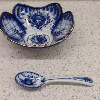 Gzhel Russian Porcelain Bowl with Spoon