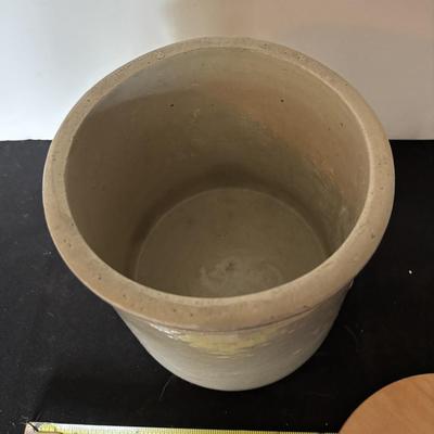 Crock with Lid
