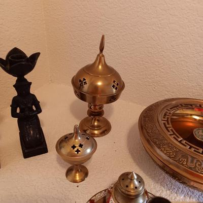BRASS DECOR WITH AN ASIAN FEEL