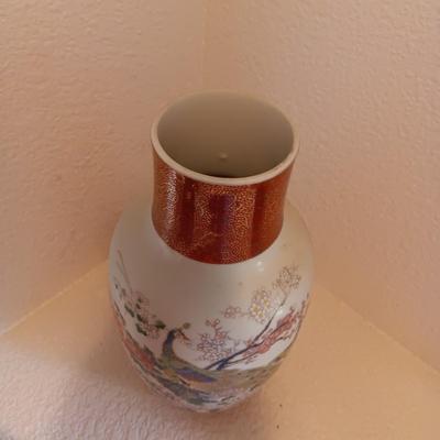 EDELSTEIN ECHT COBALT BOWL, SMALL CLAY POT AND A SATSUMA VASE