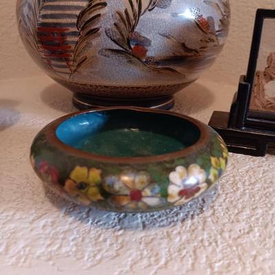 CLOISONNE VASE AND SMALL BOWL, GORGEOUS SATSUMA VASE AND A CARVED CORK DIORAMA