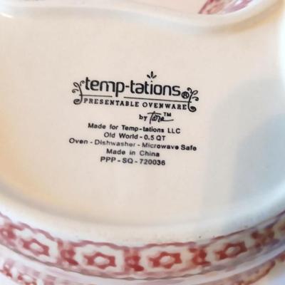 Temp-tations Old World Red Animal Baker Trio – Cow, Pig & Chicken with Stands