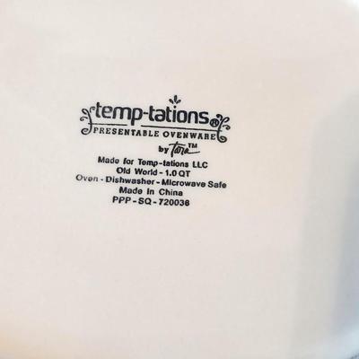 Temp-tations Old World Red Animal Baker Trio – Cow, Pig & Chicken with Stands