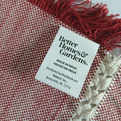 Farmhouse Kitchen Decor Lot – Pioneer Woman Paper Towel Holder, Mortar & Pestle, Better Homes Cookbook + Table Linens