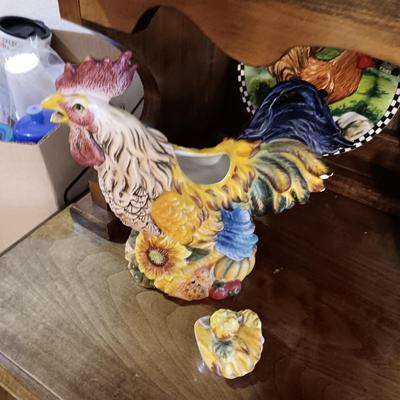 ROOSTER TEAPOT, 2 DECORATIVE PLATES, CREAM AND SUGAR SET AND ROOSTER DECOR