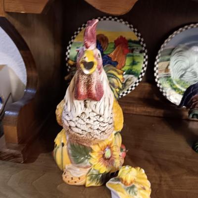 ROOSTER TEAPOT, 2 DECORATIVE PLATES, CREAM AND SUGAR SET AND ROOSTER DECOR