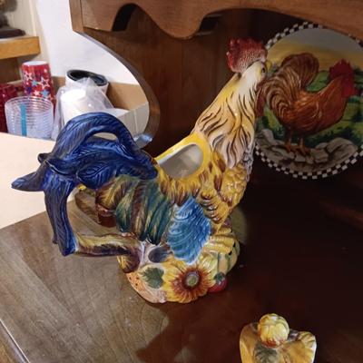 ROOSTER TEAPOT, 2 DECORATIVE PLATES, CREAM AND SUGAR SET AND ROOSTER DECOR