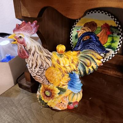 ROOSTER TEAPOT, 2 DECORATIVE PLATES, CREAM AND SUGAR SET AND ROOSTER DECOR