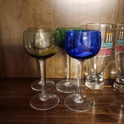 LENOX COLORED GLASSES AND OTHER STEMWARE, SHOT GLASSES AND OTHER GLASSWARE