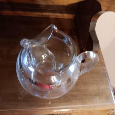 GLASS PITCHER AND DRINKING GLASSES WITH A SILVER BAND