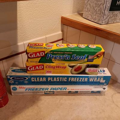 FOOD WRAP, LARGE VARIETY OF SPICES AND PLASTIC CUPS