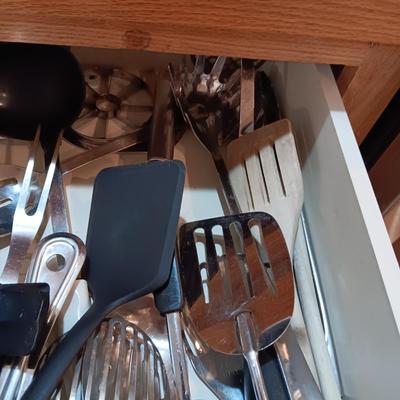 KITCHEN UTENSILS