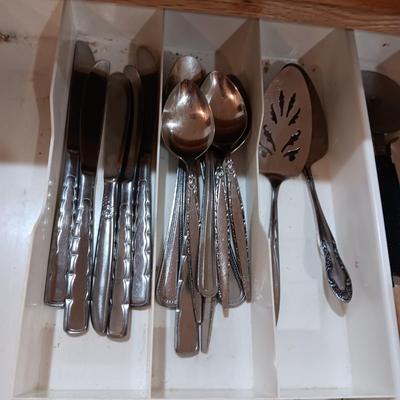 KITCHEN UTENSILS