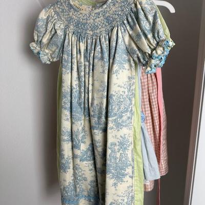 Sale Photo Thumbnail #268: No stains, all in great shape.