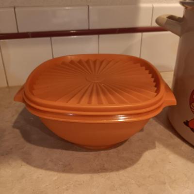 CATHERINEHOLM METAL BOWL, MERRY MUSHROOM STOCK POT AND TUPPERWARE BOWL