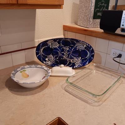 SERVING PIECES