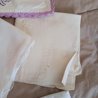 VINTAGE LINENS - PILLOWCASES, DOILIES AND DRESSER SCARVES