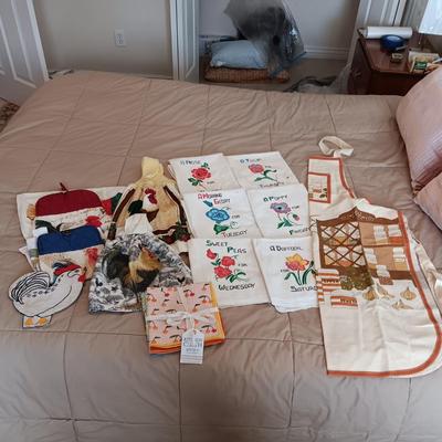 KITCHEN LINENS