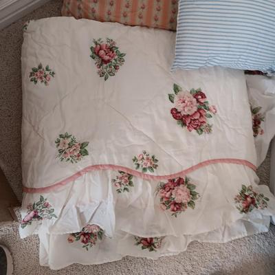 FEATHER AND SMALL PILLOWS, COMFORTER AND PILLOWCASES