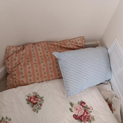 FEATHER AND SMALL PILLOWS, COMFORTER AND PILLOWCASES