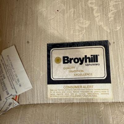 Broyhill cream sofa