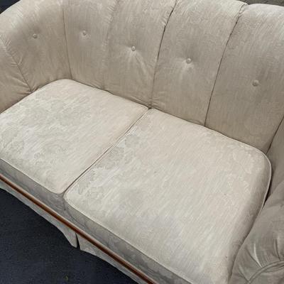 Broyhill cream sofa