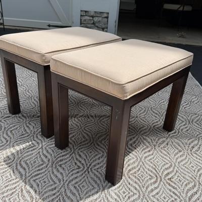 Drexel console table with two matching upholstered stools