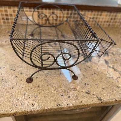 Metal fruit stand