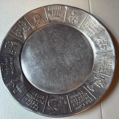 Mother goose plates