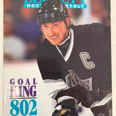 Beckett Hockey Monthly Magazine - Wayne Gretzky - April 1994 Issue #42