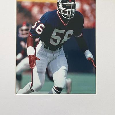 NY Giants Lawrence Taylor mounted photo