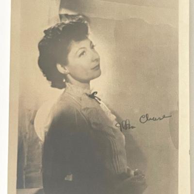 Actress Ilka Chase signed photo