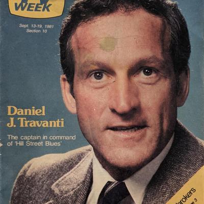 Chicago Tribune TV Week Daniel J. Travanti Issue 1981