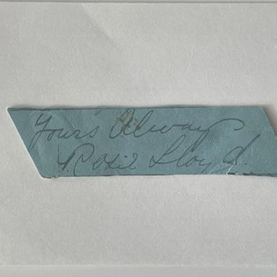 Rosie Lloyd signature cut