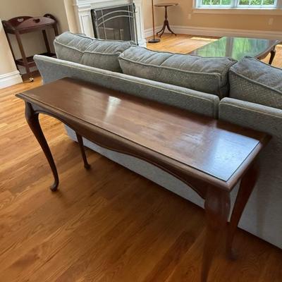 Queen Ann style sofa table