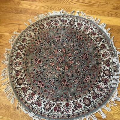 Round Kaoud oriental rug,