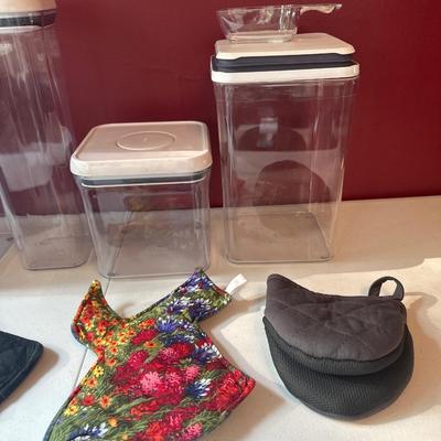 OXO storage