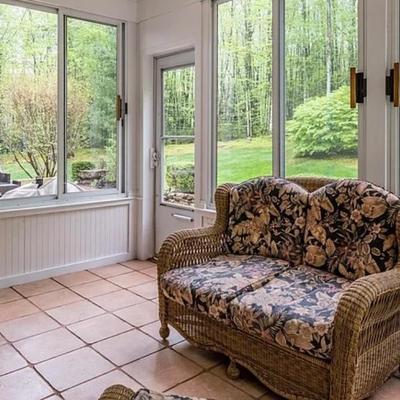 All weather porch/patio furniture, 5 piece!